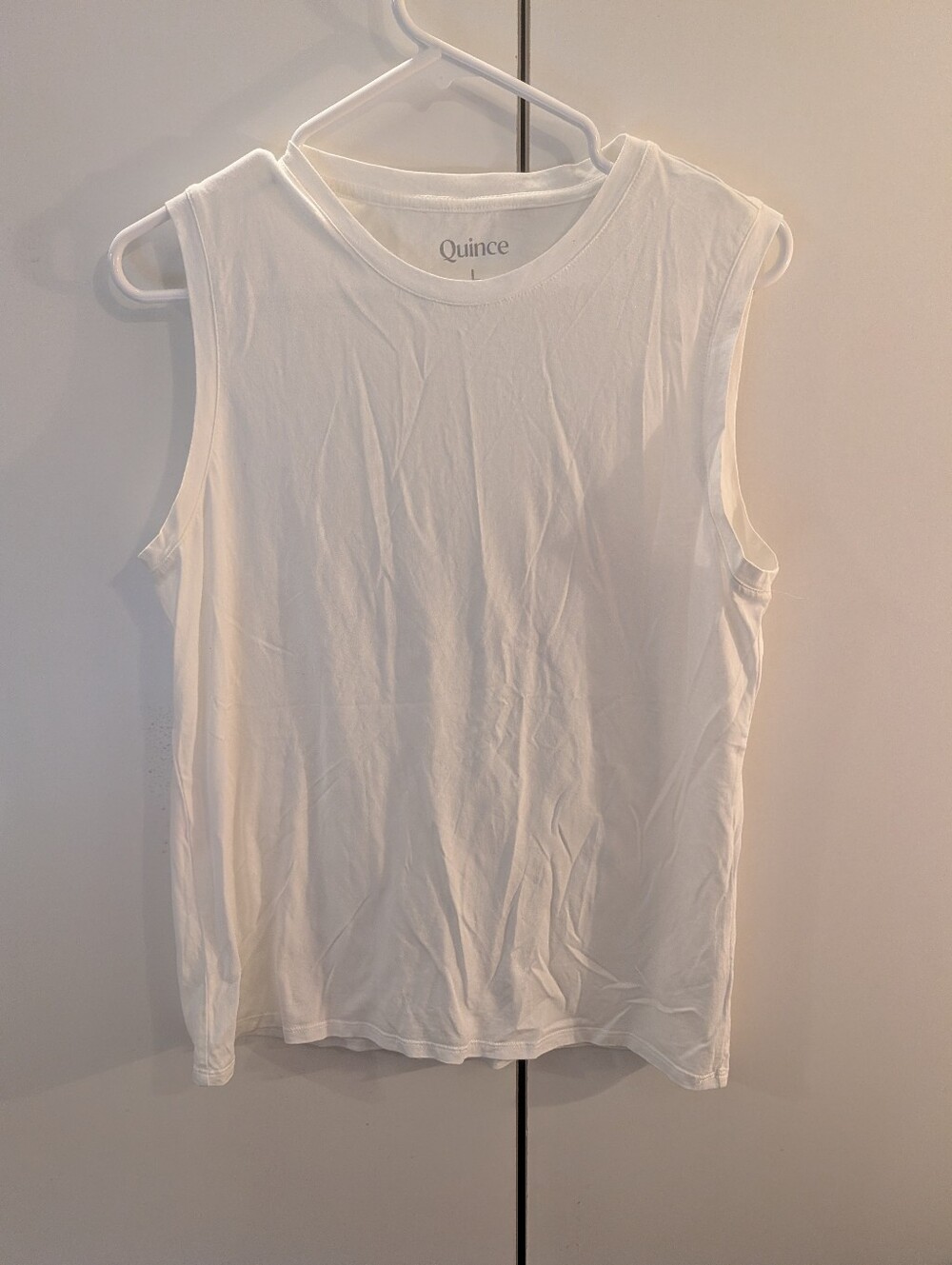 Quince Woman's Large White Crewneck Sleeveless Top